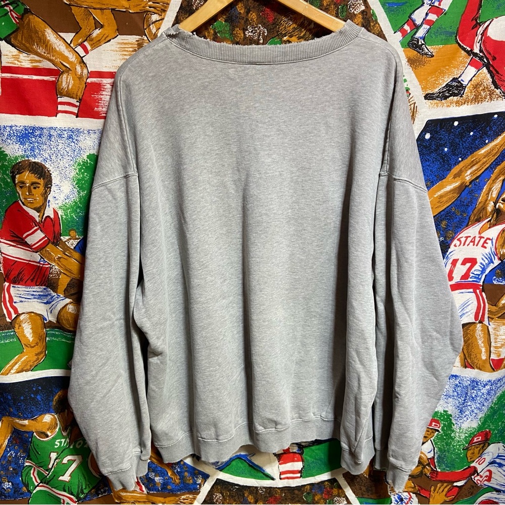 Vintage Looney Tunes Crewneck Sweatshirt - Picture 2 of 6